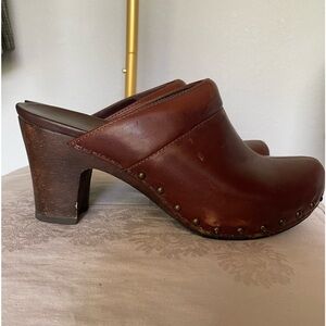 Dansko Rae clog heel, size 39